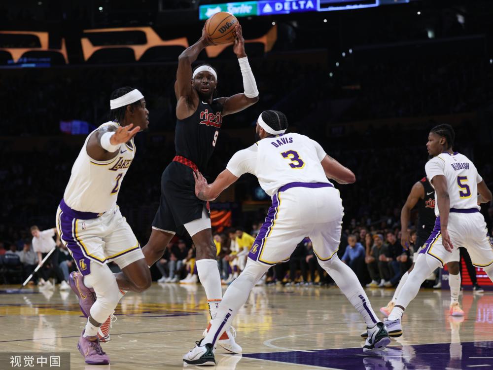 尽管沃尔夫 尽管沃尔夫