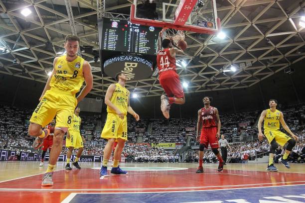 我们也期待 我们也期待