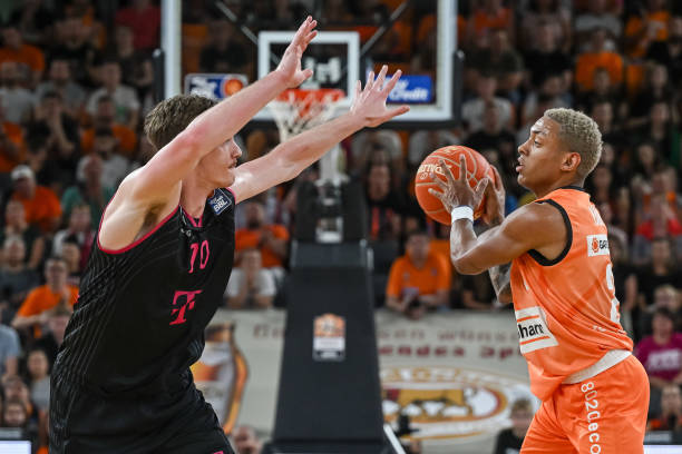 将不再仅依 将不再仅依